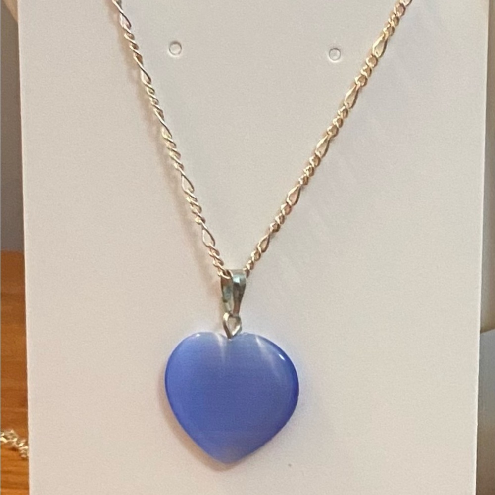 Beryl/Cat’s Eye Pendant Necklace NEW - Picture 2 of 3
